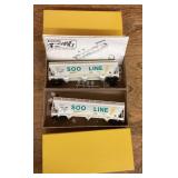 2 HO scale grain car kits