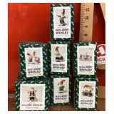 7 boxed Fitz & Floyd Holiday Hamlet figures