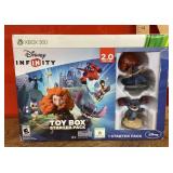 Xbox 360 Disney Infiniti toy box starter pack