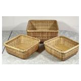 3 Nantucket-style baskets w/wood bottoms