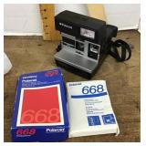 Polaroid Sun 600 land camera