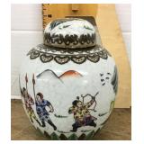 Asian-style tobacco jar