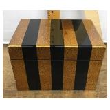 Lacquered wooden box