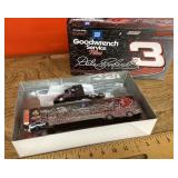 GM Goodwrench truck