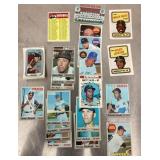 Vintage baseball cards lot
