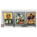 3 Vintage football cards