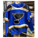 St. Louis Blues sweatshirt Size M/L