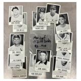 17 1960 Leaf baseball cards