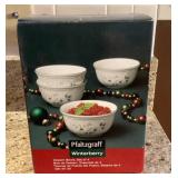 Pfaltzgraff Winterberry dessert bowls