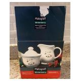 Pfaltzgraff Winterberry sugar and creamer