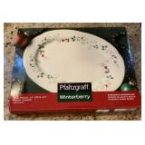 Pfaltzgraff Winterberry oval platter