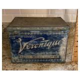 Vintage Loose-Wiles biscuit tin