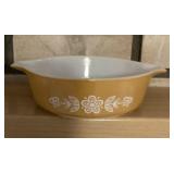 Small Pyrex Butterfly Gold dish