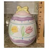 Easter egg cookie jar