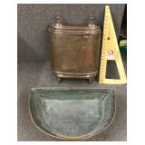 Antique copper French water basin