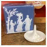 Wedgwood petal ring holder
