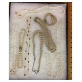 Pearl and faux pearl necklaces & bracelets