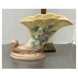 Hull wildflower cornucopia vase