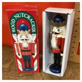 Wood nutcracker