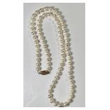 Pearl necklace with 14k gold clasp