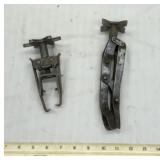 Valve spring compressor and puller