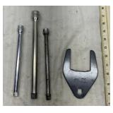 Mac USA 3/8 & 1/2 extensions, fan clutch wrench