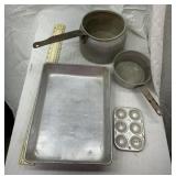 Aluminum pans