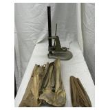 Vintage bottle capper