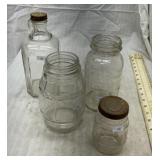 4 Vintage jars