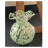 Art glass vase