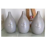 3 vases