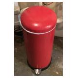 30' step-on trash can