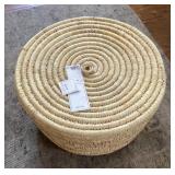 Lidded basket