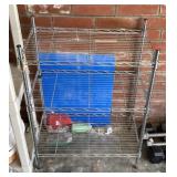 Small metal wire shelf
