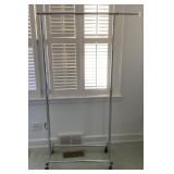 Rollaround clothes rack