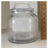 Glass jar with lid