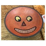 Jack-oï¿½-lantern bowl