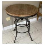 24' round side table