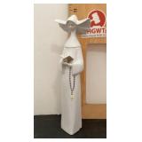 Lladro porcelain Nun #5500