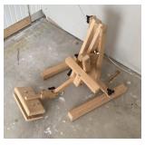 Rocky Giraffe utility stand