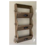 Wall organizer