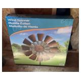 Wind spinner