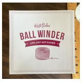 Knit Picks yarn ball winder