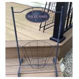 Welcome planter basket