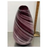 Amethyst swirl art glass vase