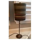 Table lamp