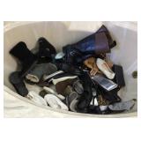 Lots of womenï¿½s shoes and boots Size 6.5 mostly