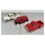 1:24 diecast group of 3