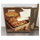 Pyrex Fireside Naturals baking dish & basket