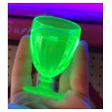 Set of 5 green Depression uranium glass cordials